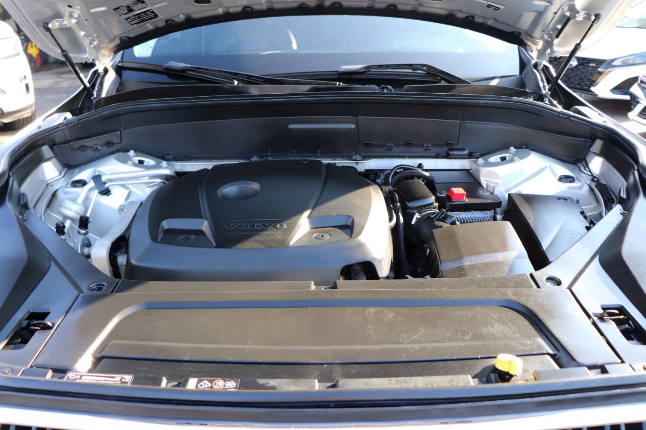 Used 2016 Volvo XC90 T6 Momentum image 49