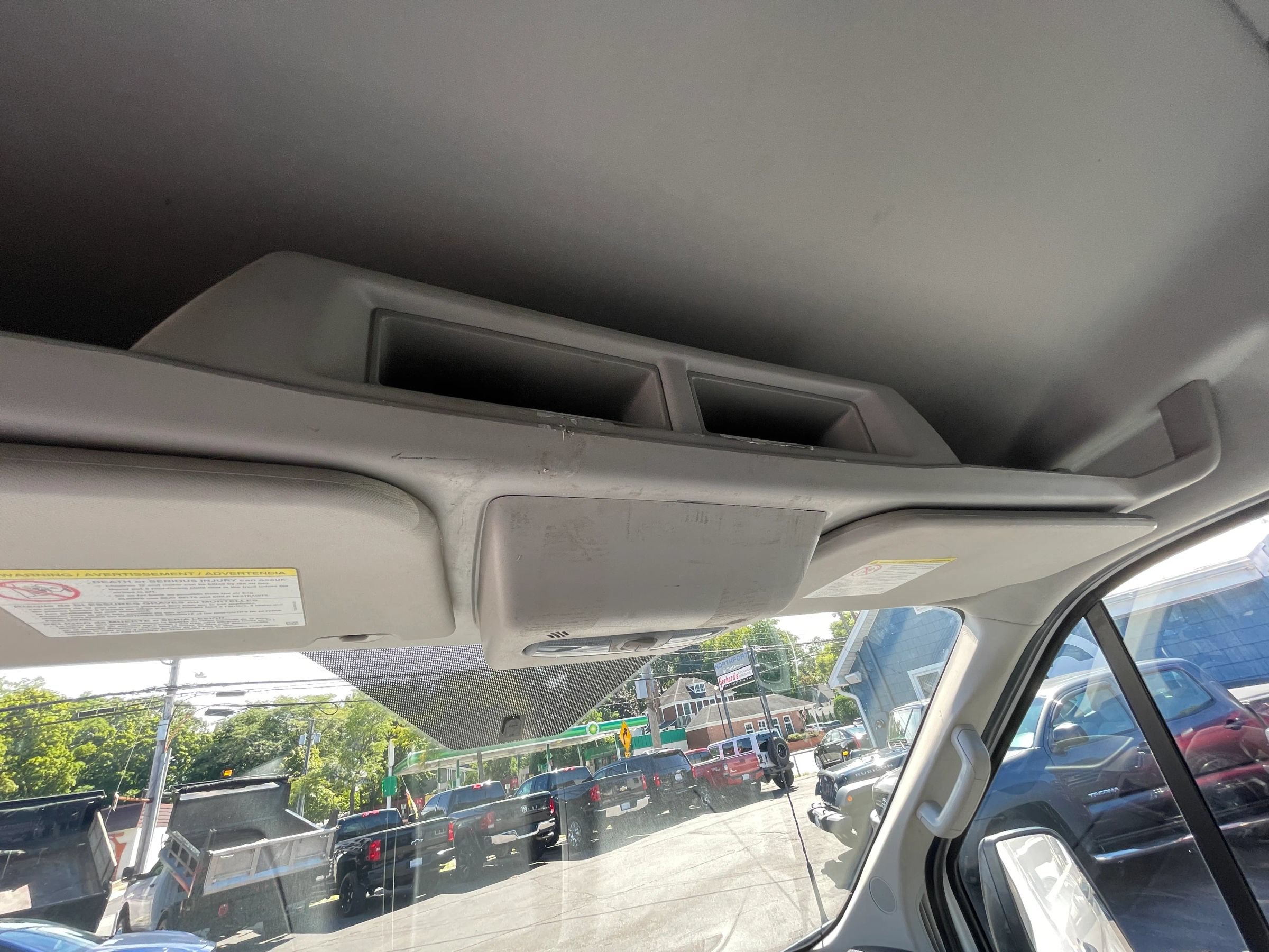 Used 2015 Ford Transit 250 130 Medium Roof RWD image 19