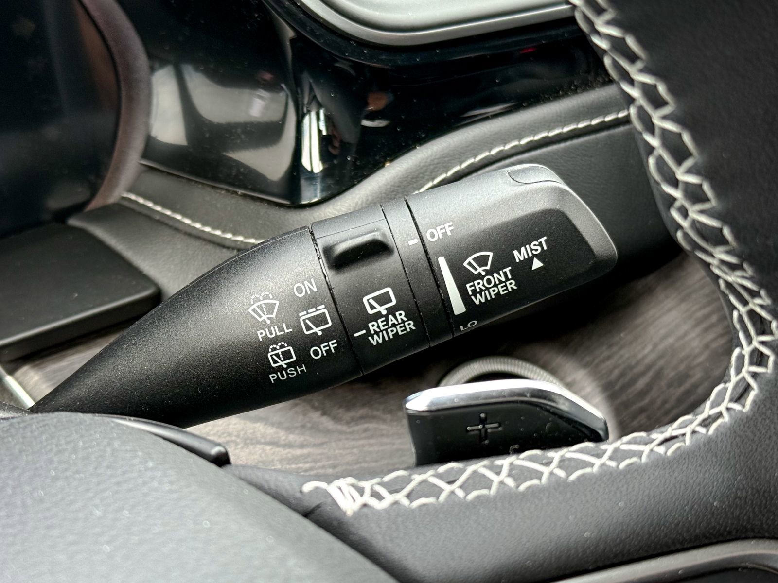 Used 2023 Jeep Grand Cherokee 30th Anniversary image 33