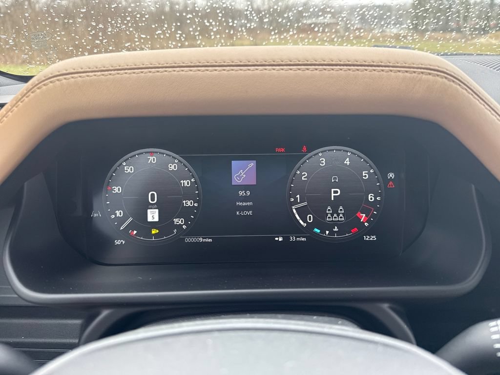 New 2026 Land Rover Defender 130 X-Dynamic SE AWD/4WD image 21