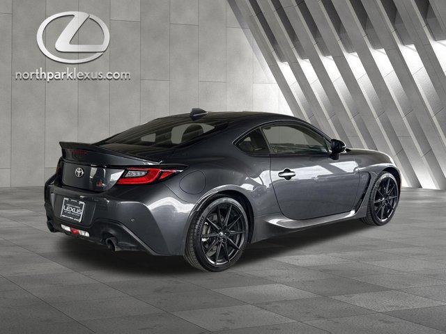 Used 2023 Toyota GR86 Premium image 6