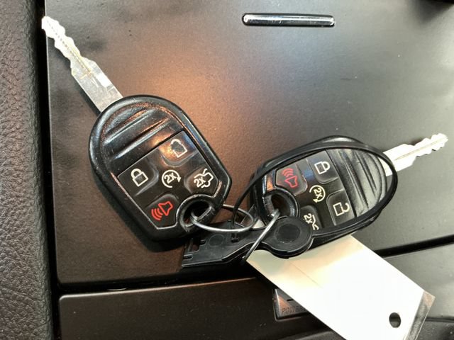 Used 2014 Ford Taurus SEL w/ Equipment Group 201A FWD image 50