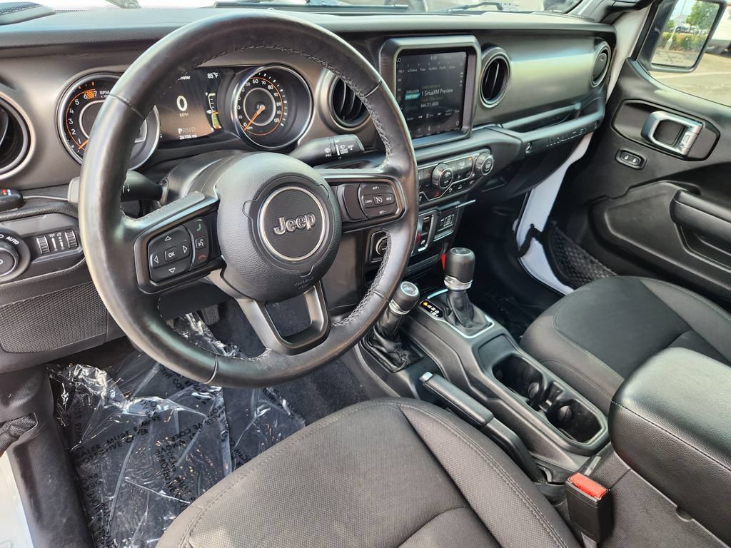 Used 2022 Jeep Wrangler Sport AWD/4WD image 17