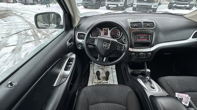 Used 2019 Dodge Journey SE w/ Blacktop Package image 12