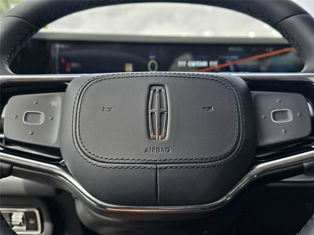 New 2026 Lincoln Nautilus Premier AWD/4WD image 22