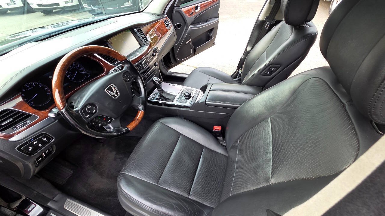 Used 2015 Hyundai Equus Signature RWD image 31