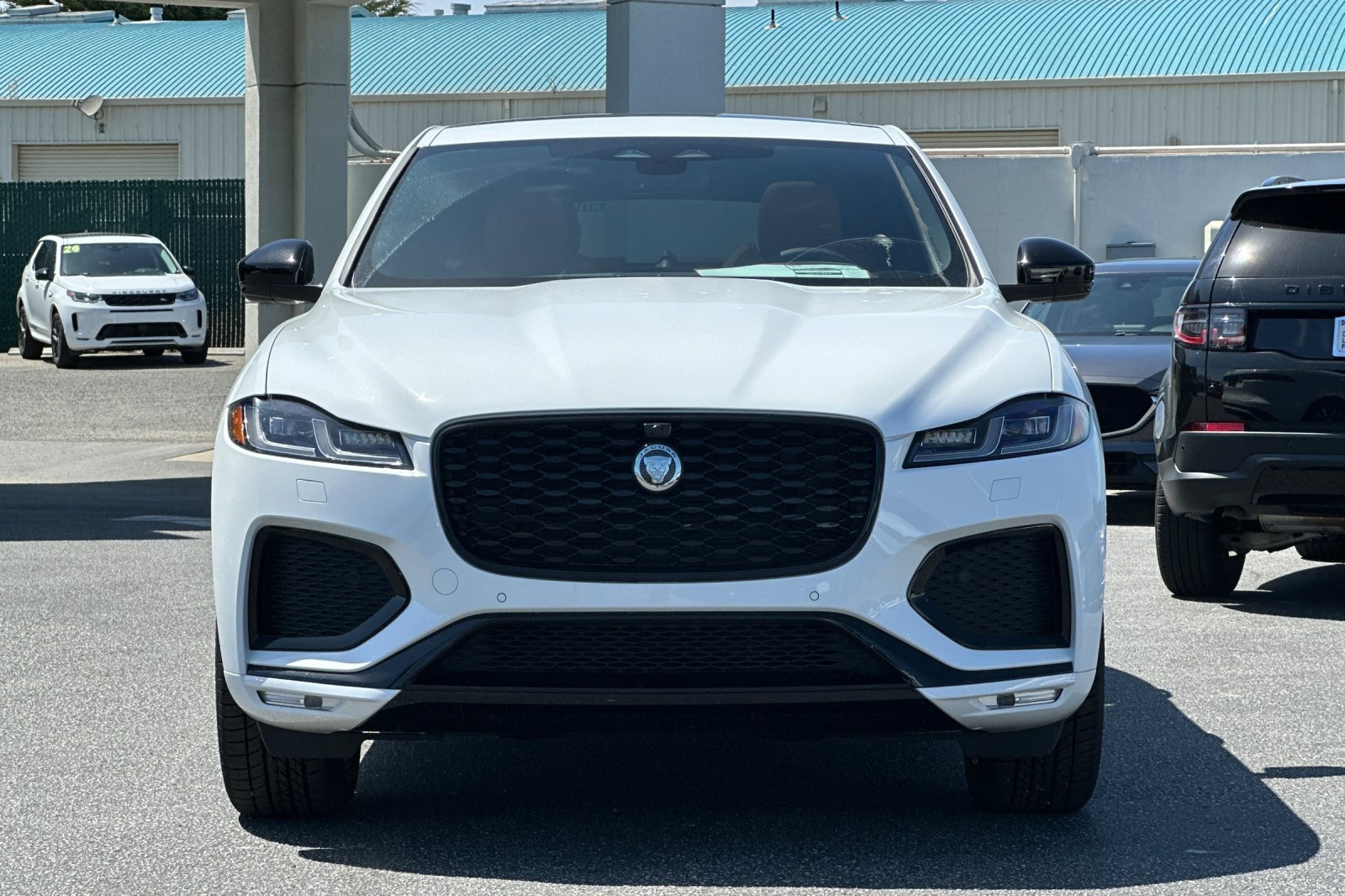 New 2026 Jaguar F-PACE R-Dynamic S image 8