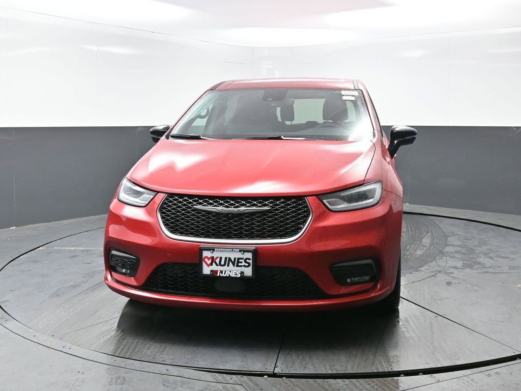 New 2026 Chrysler Pacifica Select FWD image 4