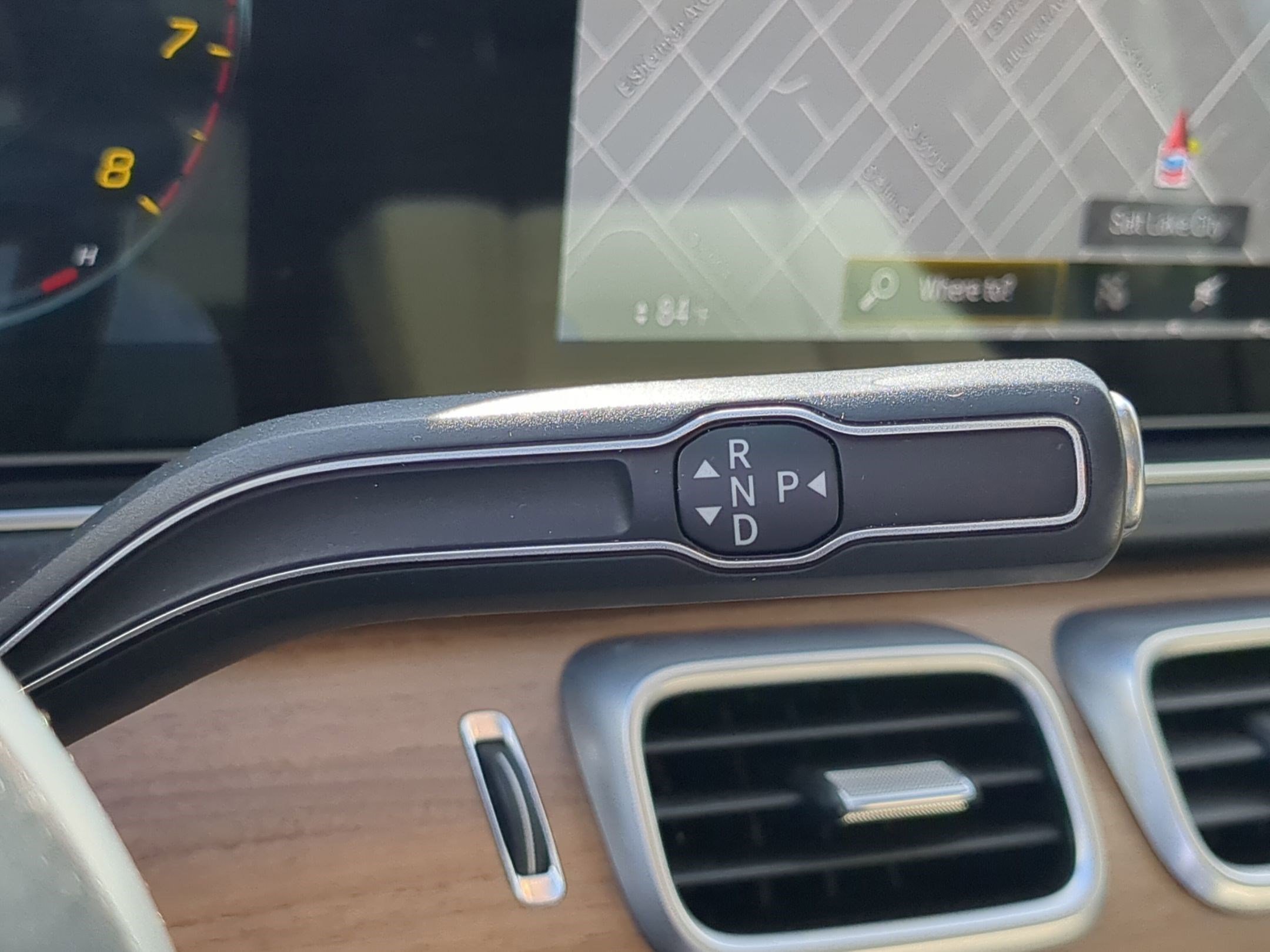 Used 2021 Mercedes-Benz GLE 350 4MATIC image 29