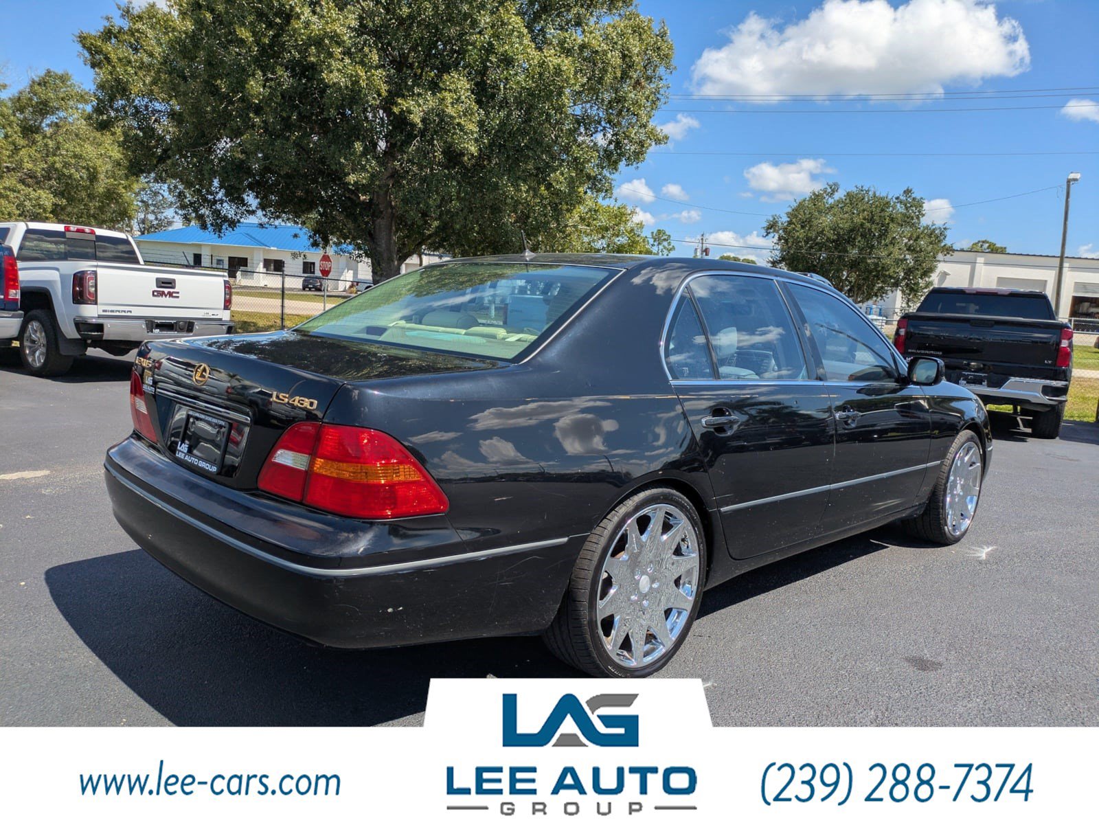 Used 2001 Lexus LS 430 RWD image 3