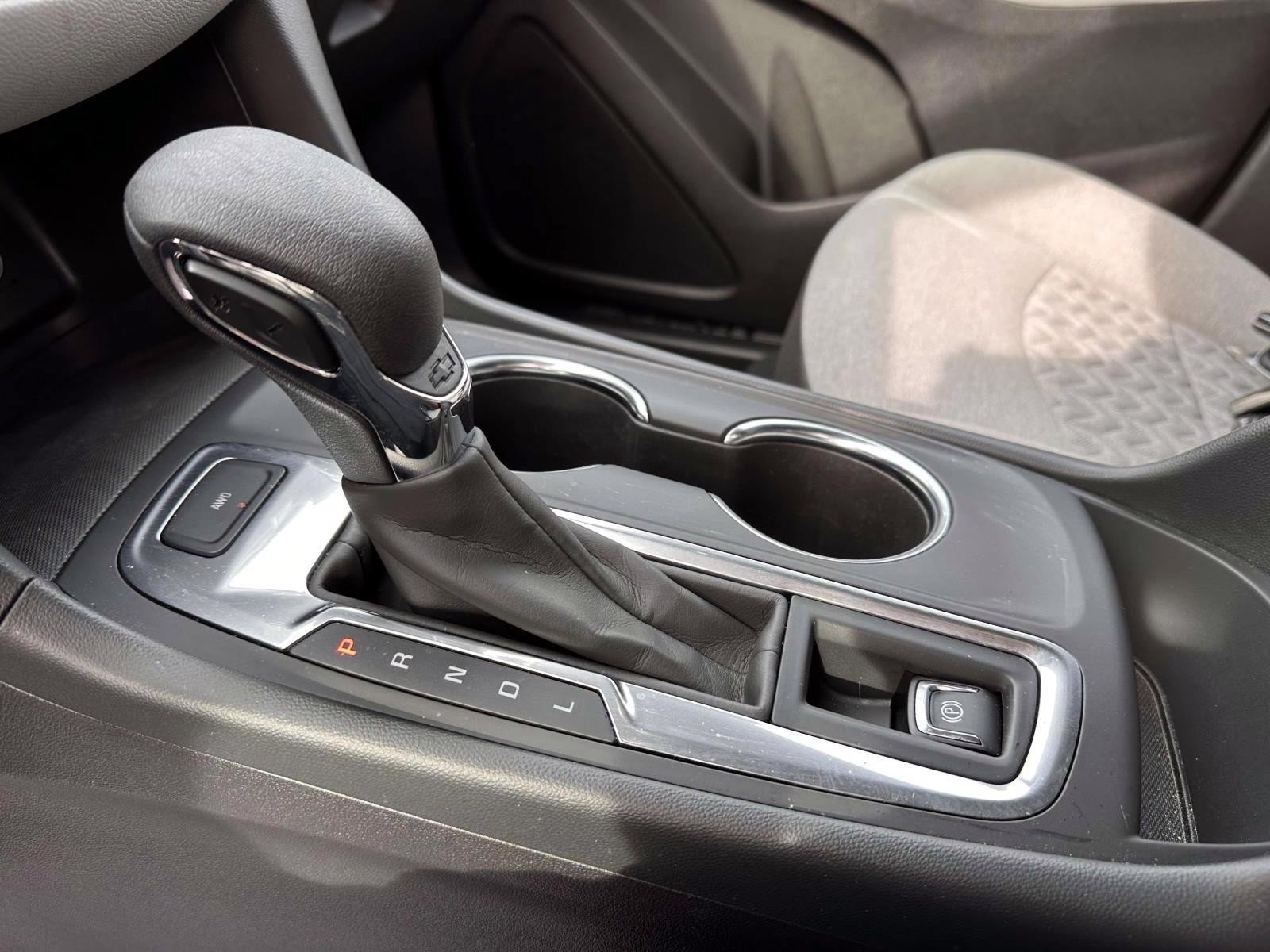 Used 2024 Chevrolet Equinox LS w/ LS Convenience Package AWD/4WD image 26