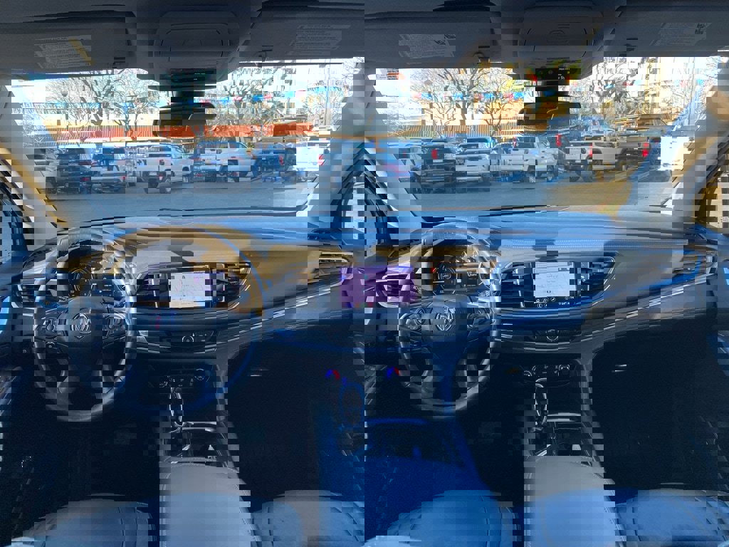 Used 2021 Buick Enclave Premium w/ Sun and Sites Package image 3