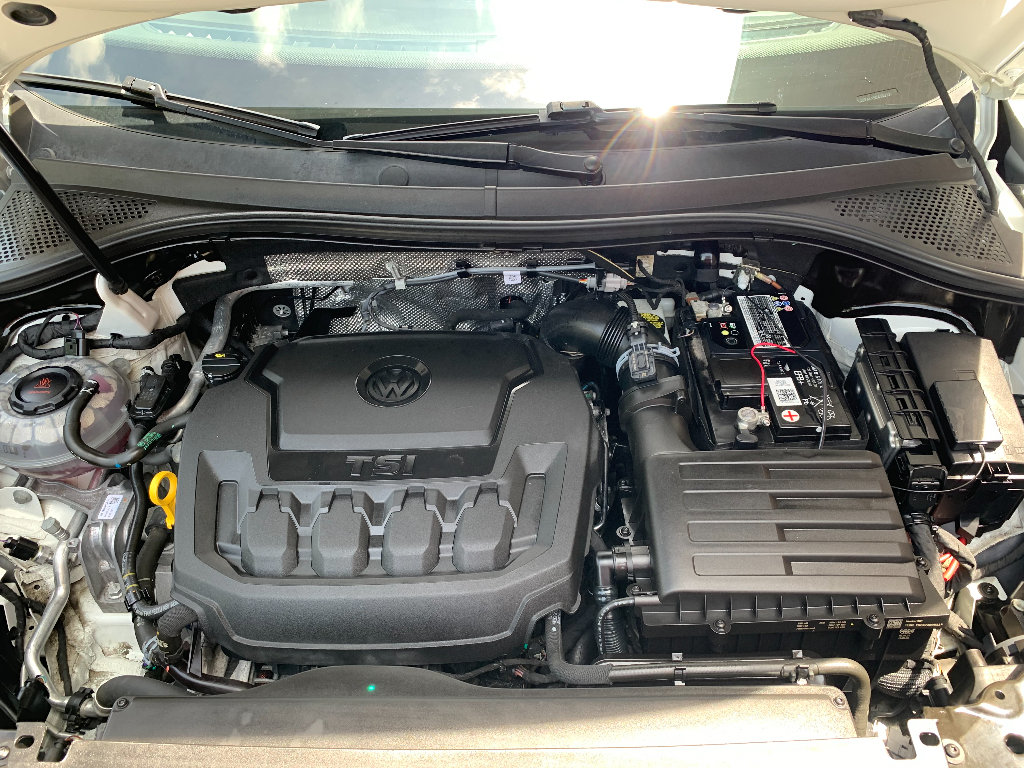 Used 2021 Volkswagen Tiguan SE AWD/4WD image 18
