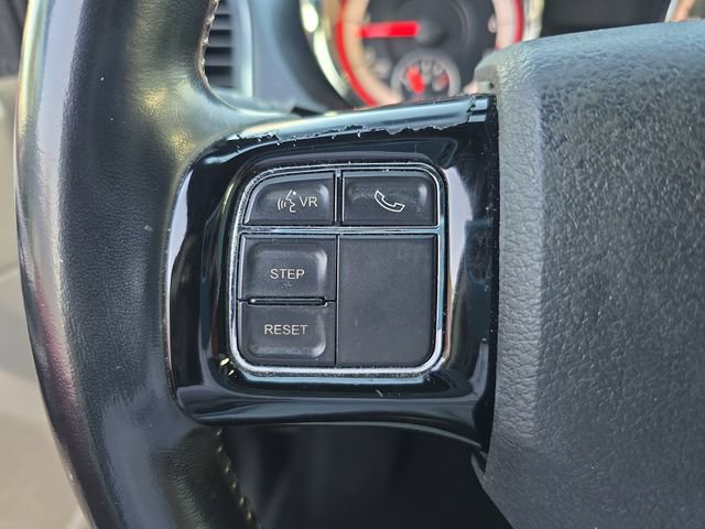 Used 2020 Dodge Grand Caravan SXT FWD image 21