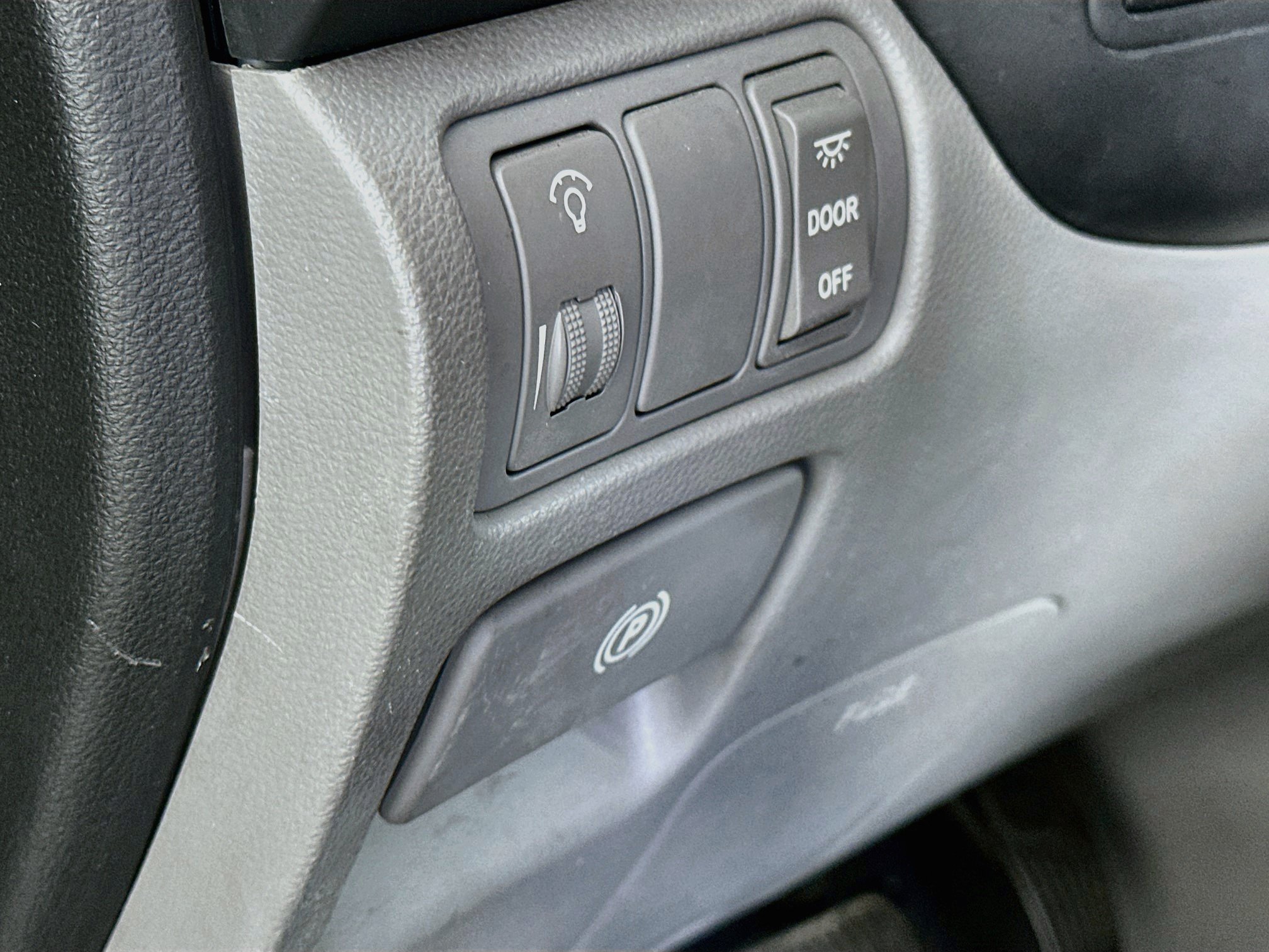 Used 2008 Hyundai Entourage GLS FWD image 16