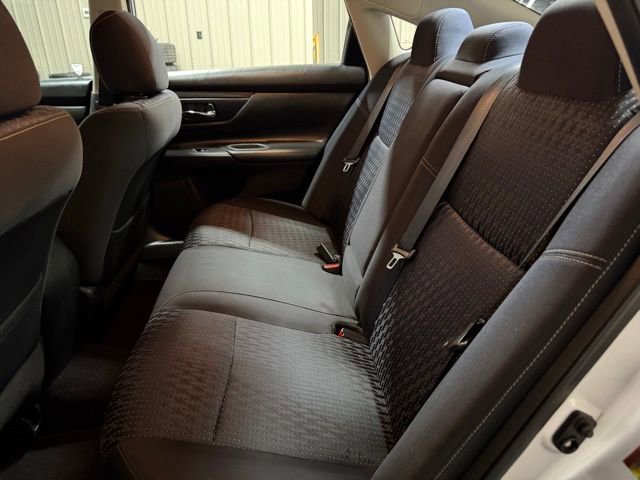 Used 2016 Nissan Altima 2.5 S w/ Power Driver Seat Package image 17