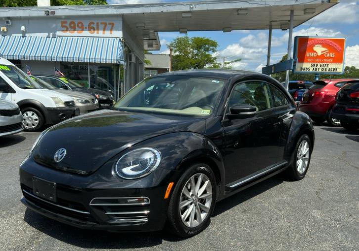 Used 2017 Volkswagen Beetle 1.8T SE