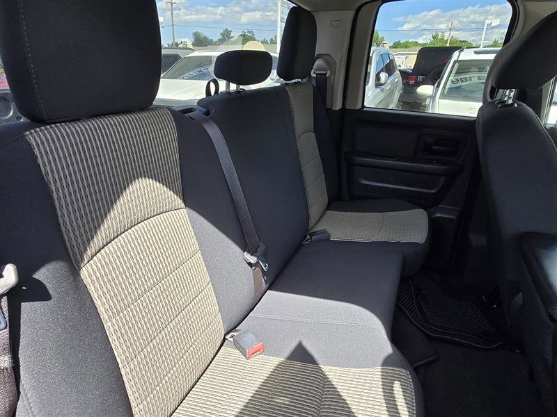 Used 2012 RAM 1500 Express image 30