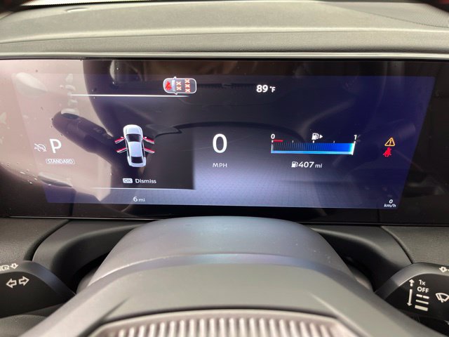 New 2027 Nissan Sentra SR w/ SR Premium Package FWD image 24