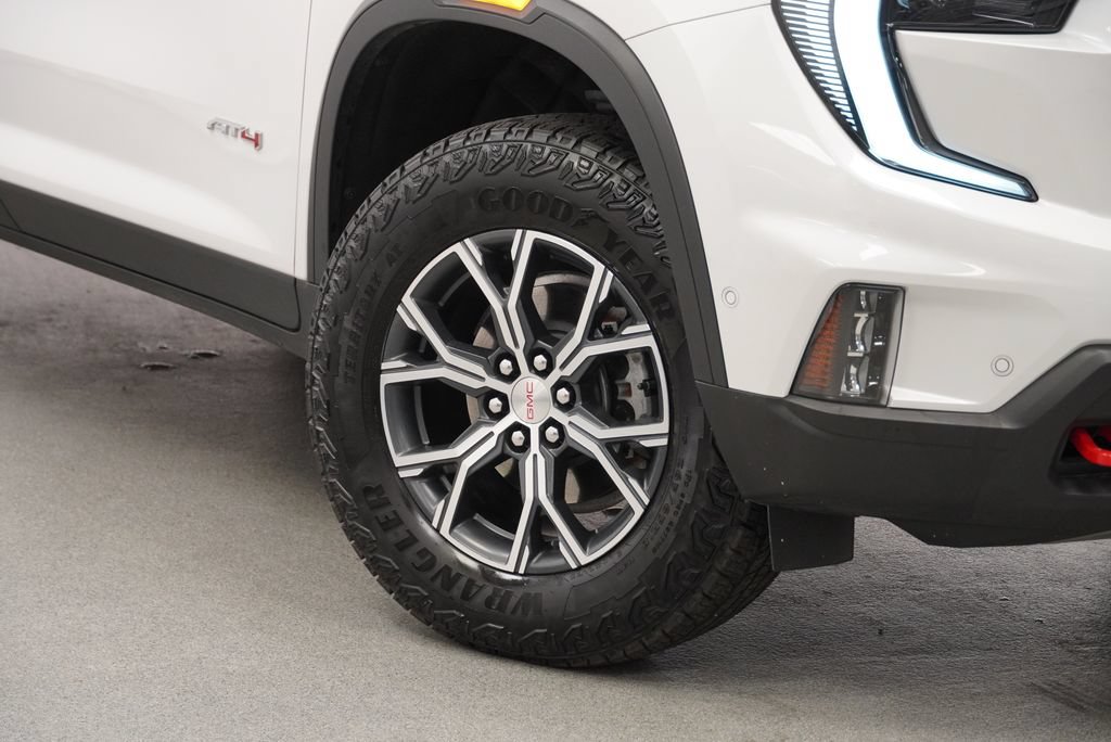 Certified 2024 GMC Acadia AT4 w/ Super Cruise Package AWD/4WD image 11