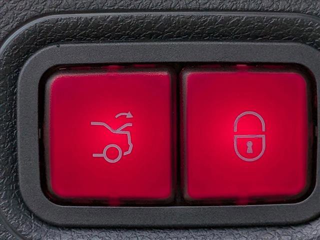 Used 2021 Mercedes-Benz E 350 Sedan image 19