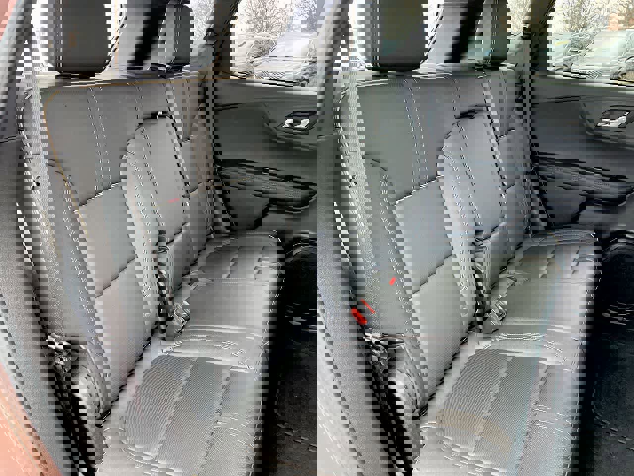 Used 2023 Chevrolet Blazer Premier image 15