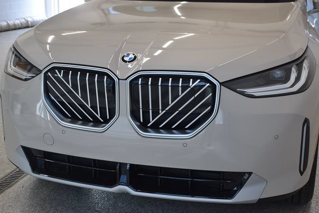 New 2026 BMW X3 xDrive30i w/ Premium Package AWD/4WD image 14