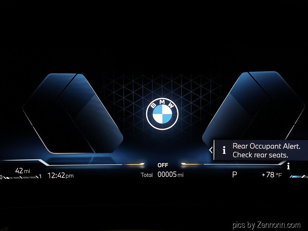 New 2026 BMW X1 xDrive28i w/ Technology Package AWD/4WD image 17