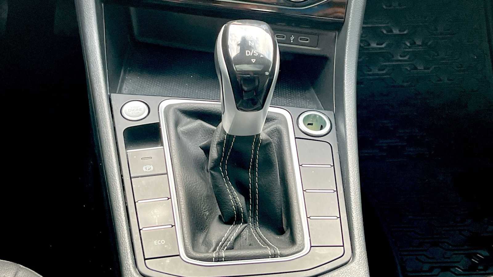 Used 2023 Volkswagen Jetta SE FWD image 46