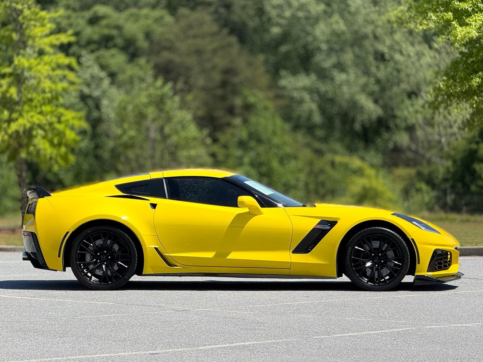 Used 2017 Chevrolet Corvette Z06 RWD image 12