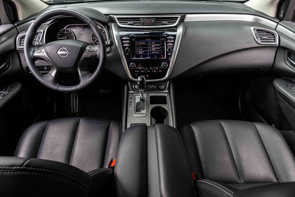 Certified 2024 Nissan Murano SV w/ SV Midnight Edition Package image 20