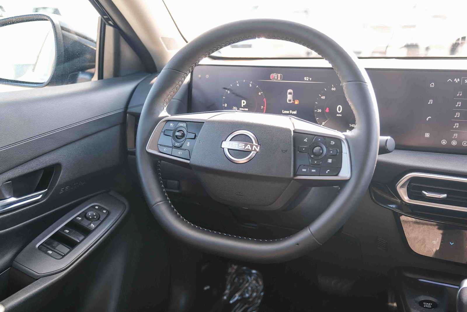 Used 2026 Nissan Sentra SV w/ SV Convenience Package FWD image 17