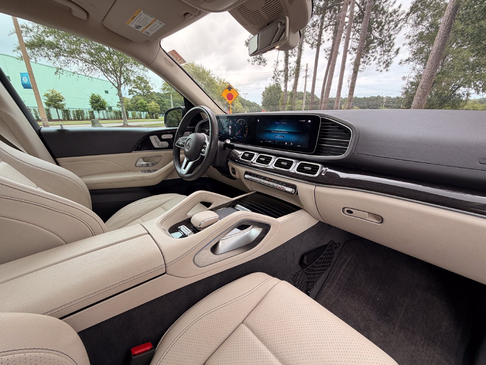 Used 2020 Mercedes-Benz GLS 450 4MATIC image 20