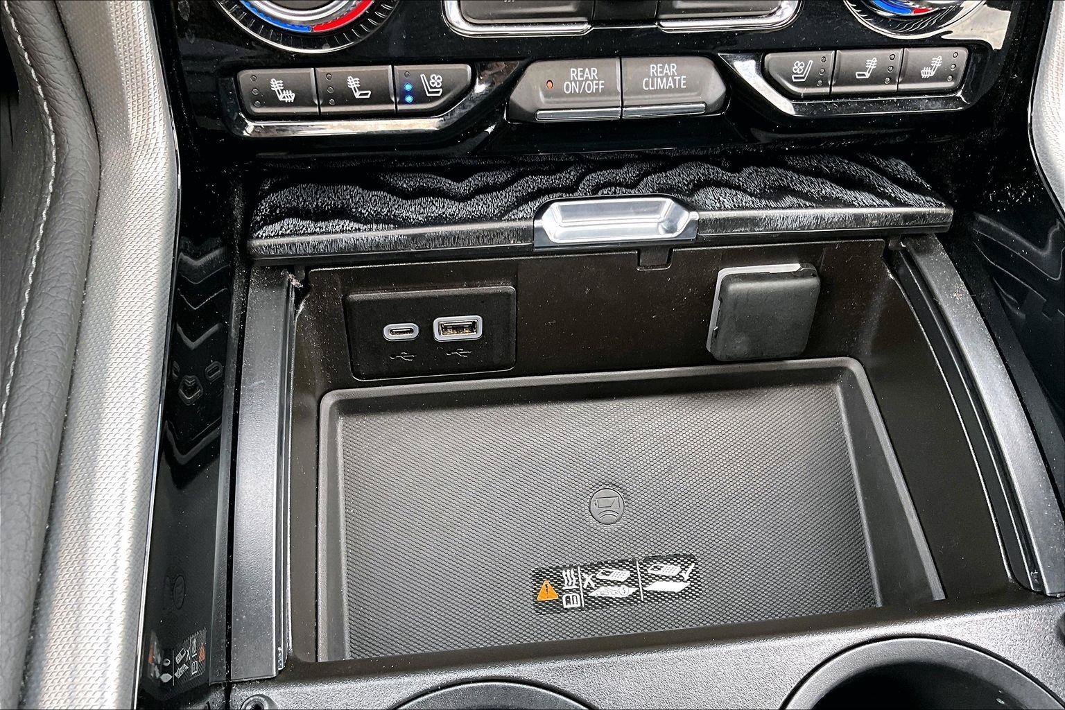 Used 2023 GMC Yukon XL Denali w/ LPO, Floor Liner Package AWD/4WD image 33
