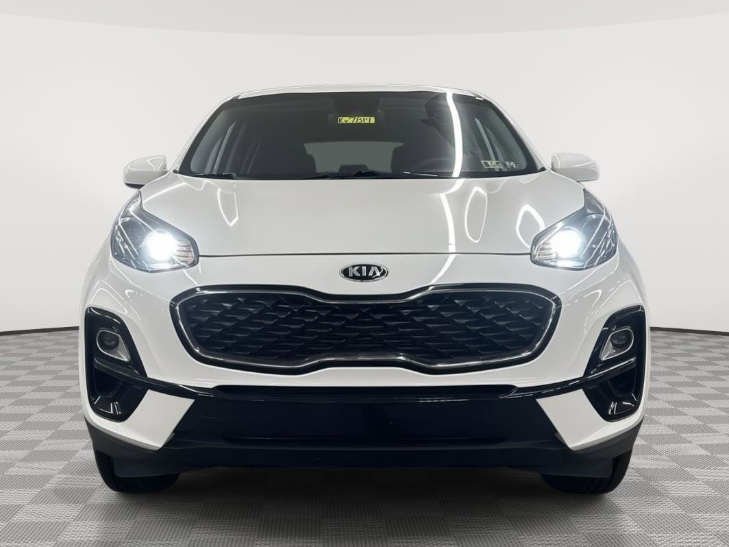 Used 2020 Kia Sportage LX image 2