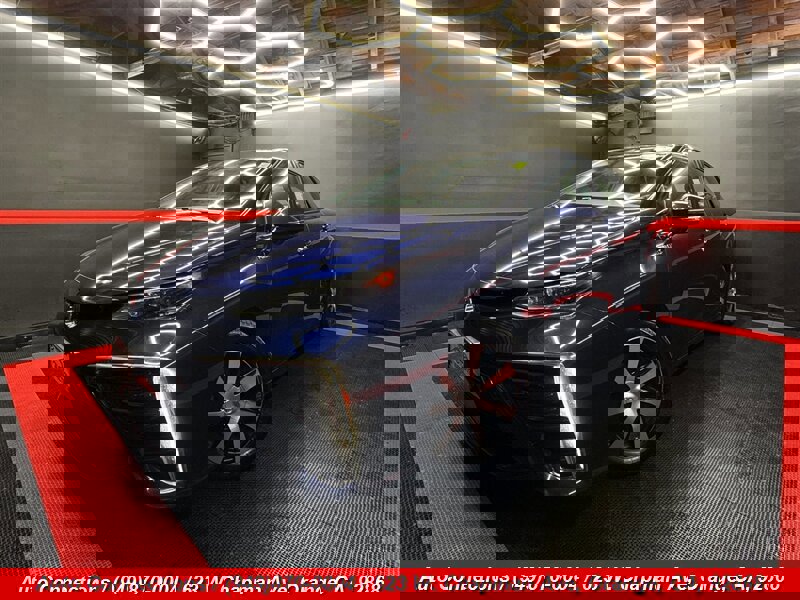 Used 2016 Toyota Mirai image 2