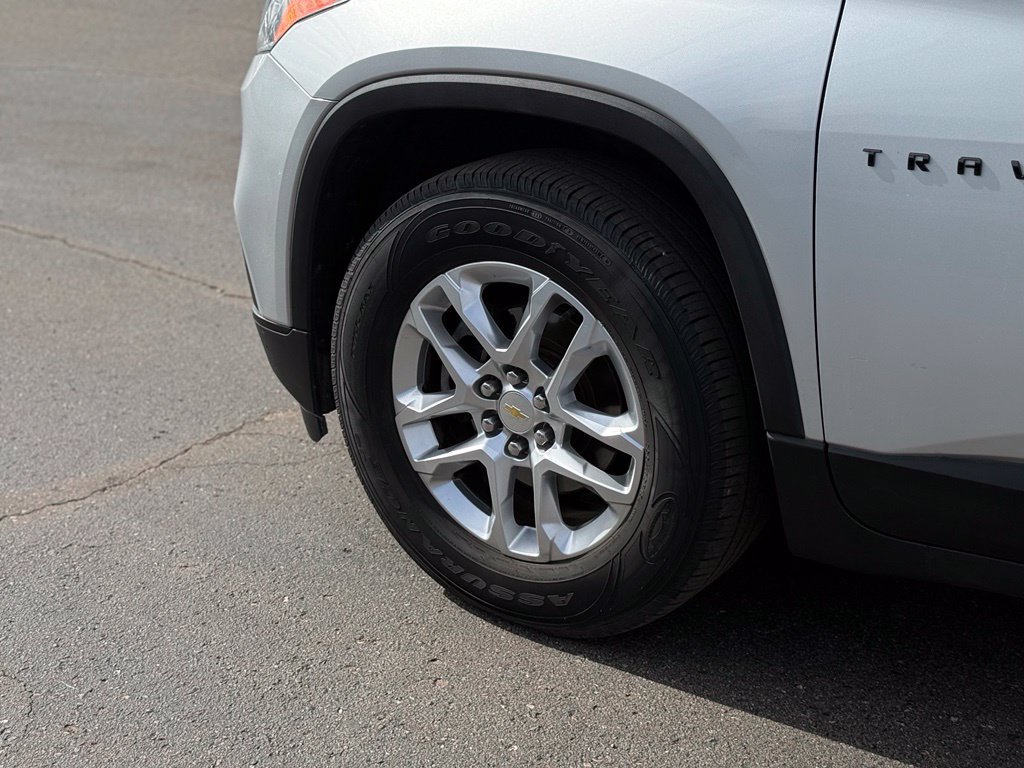 Used 2019 Chevrolet Traverse LS w/ LPO, Blackout Package FWD image 39