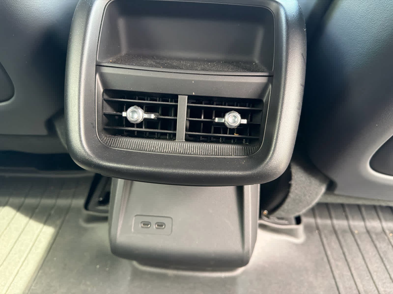 Used 2024 Cadillac Lyriq Luxury RWD image 19