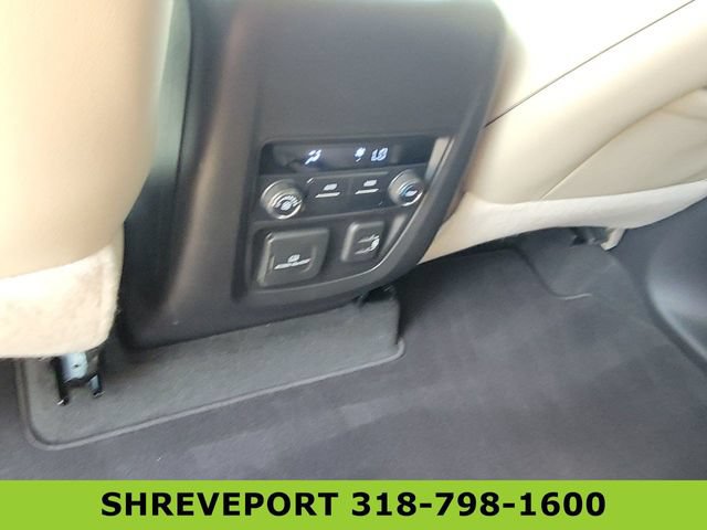 Certified 2020 Buick Enclave Essence w/ Sound and Sites Package FWD image 21