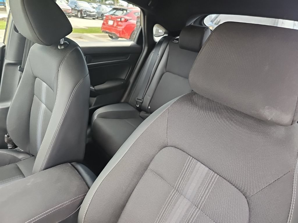 Used 2025 Honda Civic Sport image 9