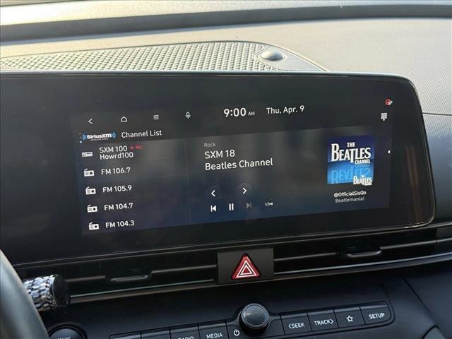 Certified 2025 Hyundai Elantra SEL image 14