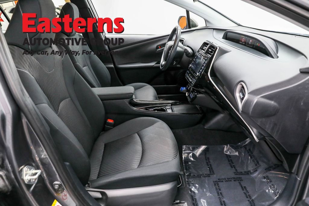 Used 2022 Toyota Prius Prime LE FWD image 22