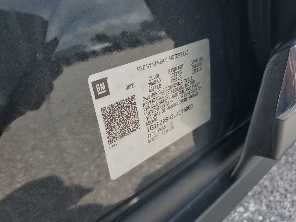 Used 2020 Chevrolet Bolt Premier w/ Infotainment Package image 27