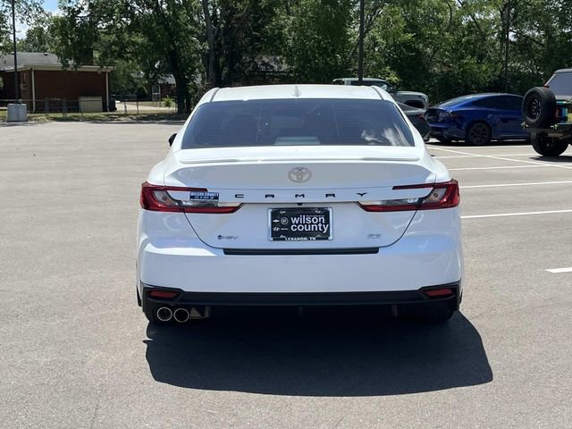 Used 2025 Toyota Camry SE FWD image 6