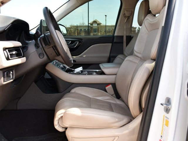 Used 2022 Lincoln Aviator Reserve w/ Equipment Group 201A image 12