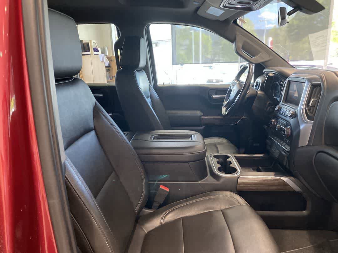 Used 2019 Chevrolet Silverado 1500 RST w/ True North Edition AWD/4WD image 12