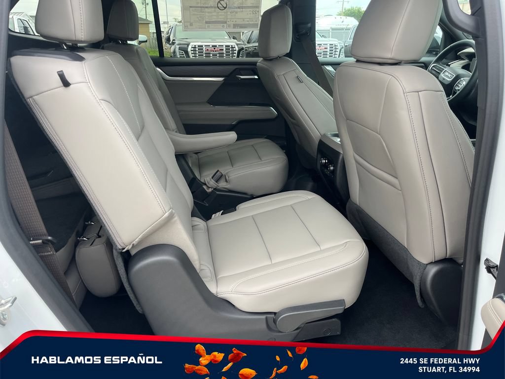 New 2026 GMC Acadia Elevation w/ Black Edition FWD image 18