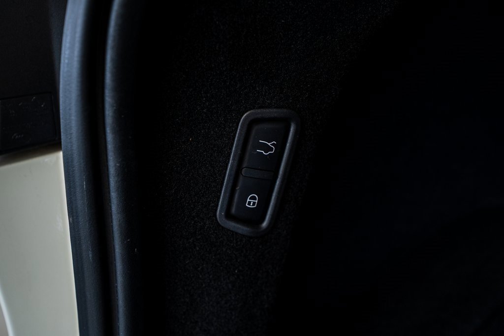 Used 2022 Maserati Levante Modena image 61