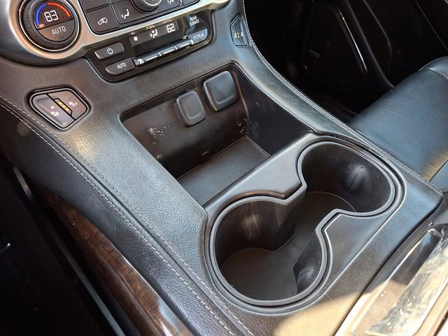 Used 2019 Chevrolet Suburban LT image 15