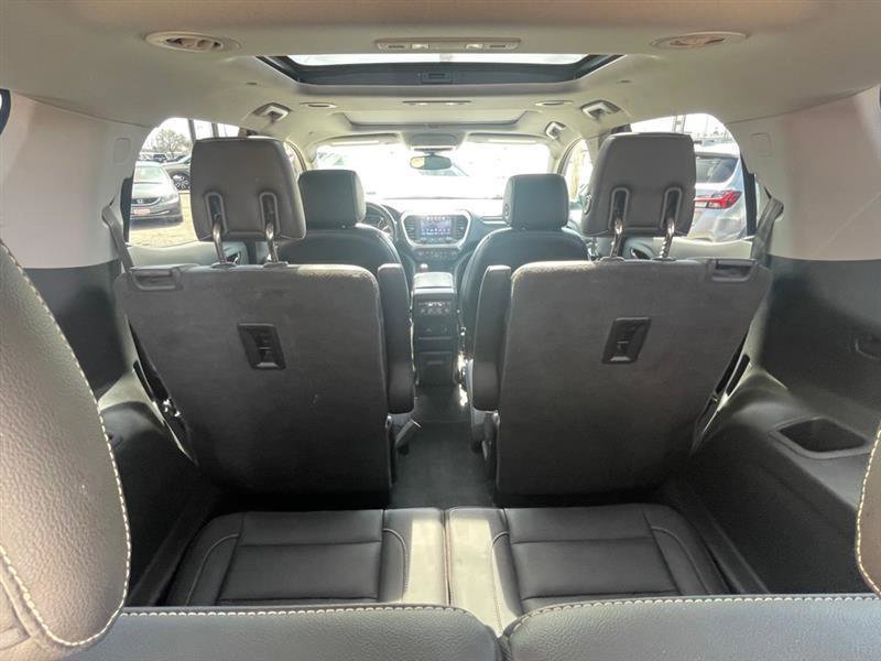 Used 2019 GMC Acadia SLT AWD/4WD image 8